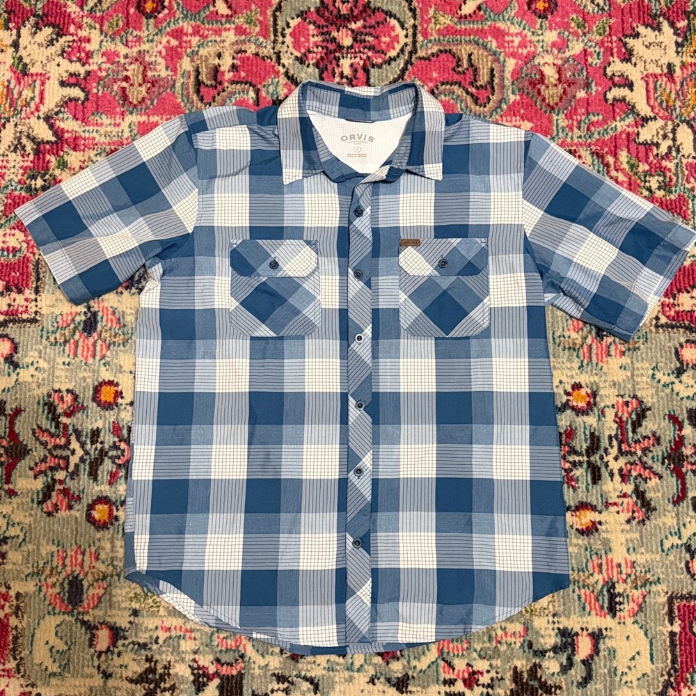 Orvis Men’s Lightweight Button Down Short Sleeve Blue & White